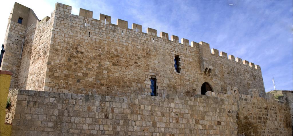 Castillo De Grisel Ngoại thất bức ảnh